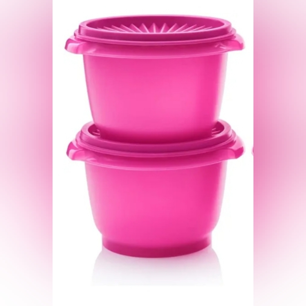 2 x Tupperware Servalier Bowls